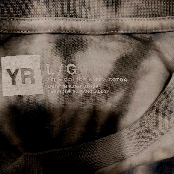 YOUNG &RECKLESS LONG SLEEVE - Picture 7 of 7